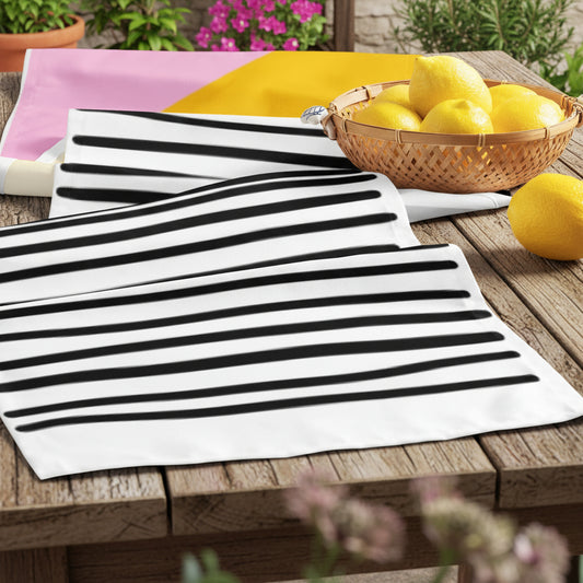 Tischläufer Sunny Stripes – Moderner Tischläufer in Gelb, Rosa & Schwarz-Weiß
