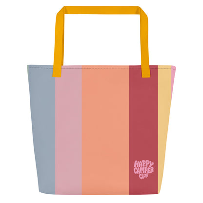 Tasche „Happy Camper Club“ – Bunter große Stoffbeutel im Wolkenschoenshop Streifendesign