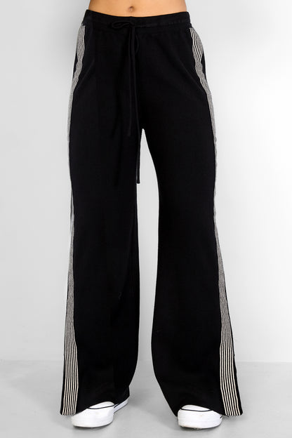 Strickhose mit Streifen