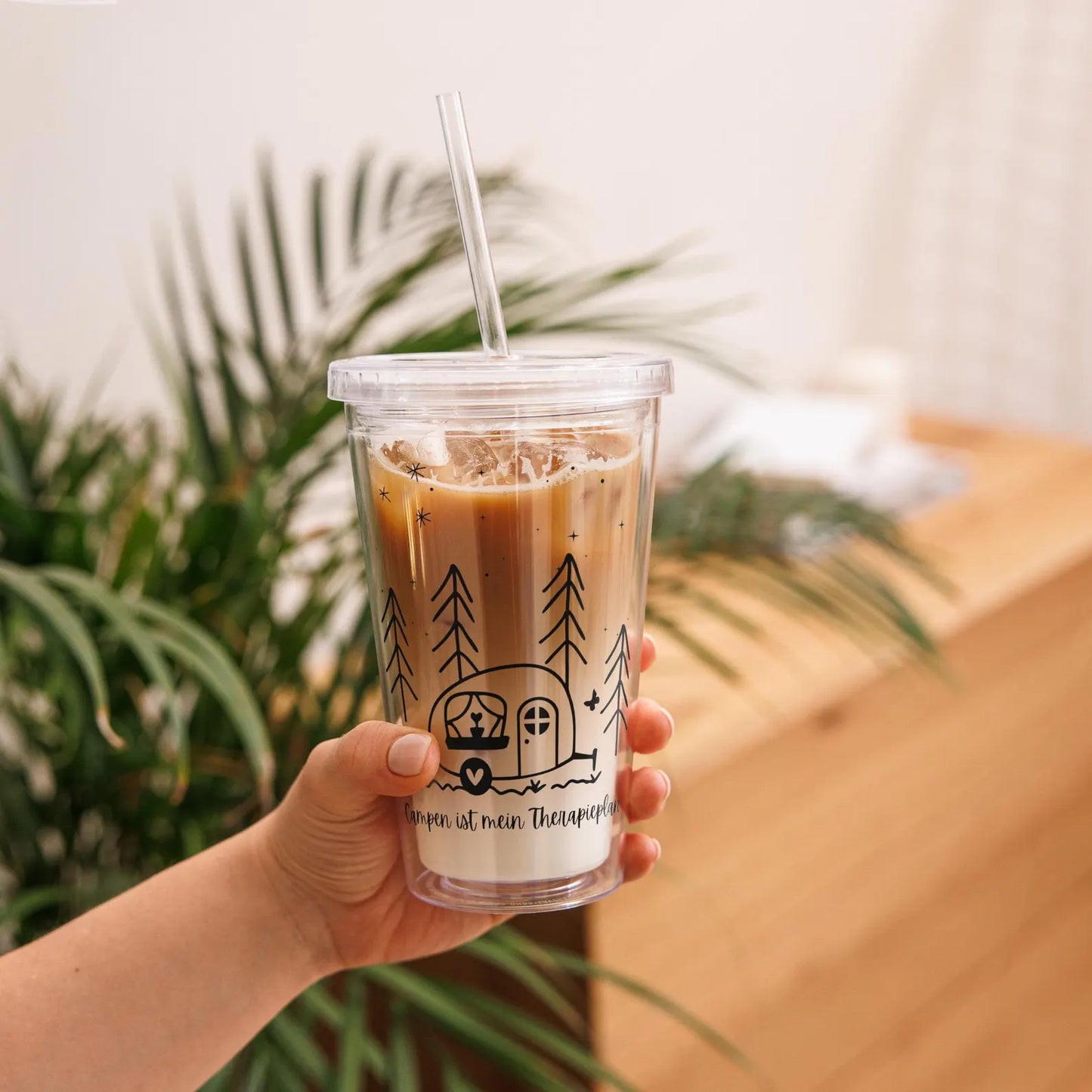 Trinkbecher mit Strohhalm | Campen ist mein Therapieplan