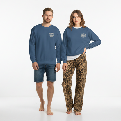 Happy Camper Club -Pullover Print vorne&hinten