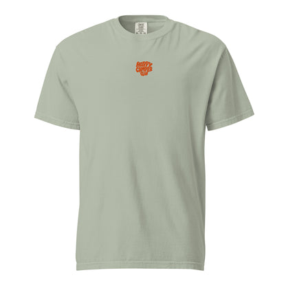 Besticktes Happy Camper Club Unisex-T-Shirt in verschiedenen Farben