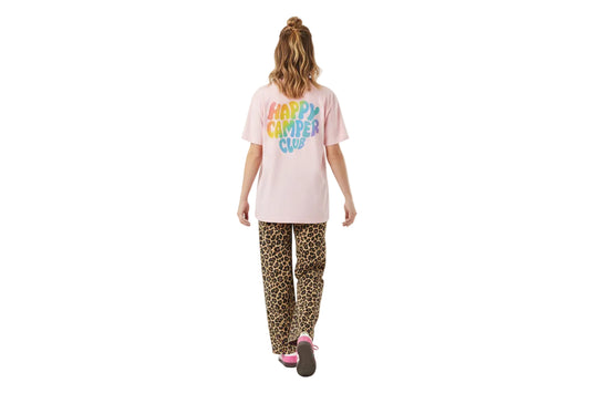 Happy Camper Club Bio-Baumwoll-T-Shirt | pink mit buntem Aufdruck